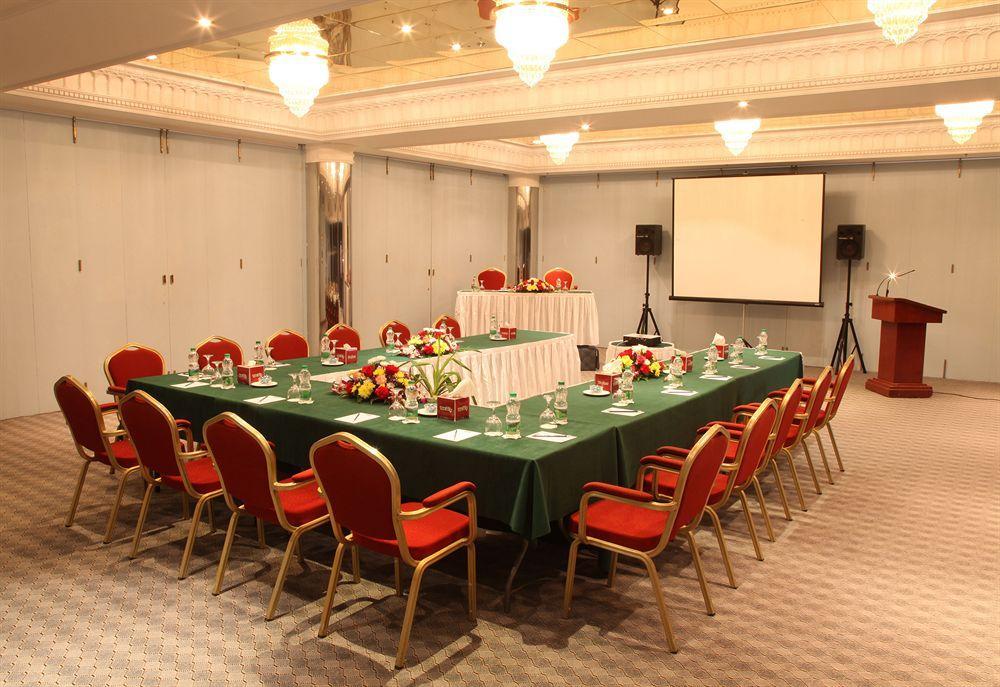 Al Qurum Resort Muscat Luaran gambar