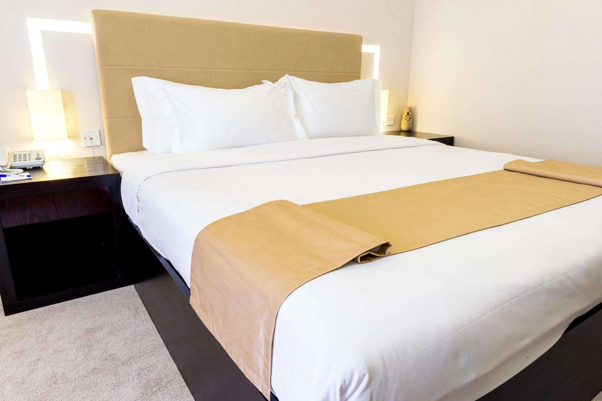 Al Qurum Resort Muscat Luaran gambar