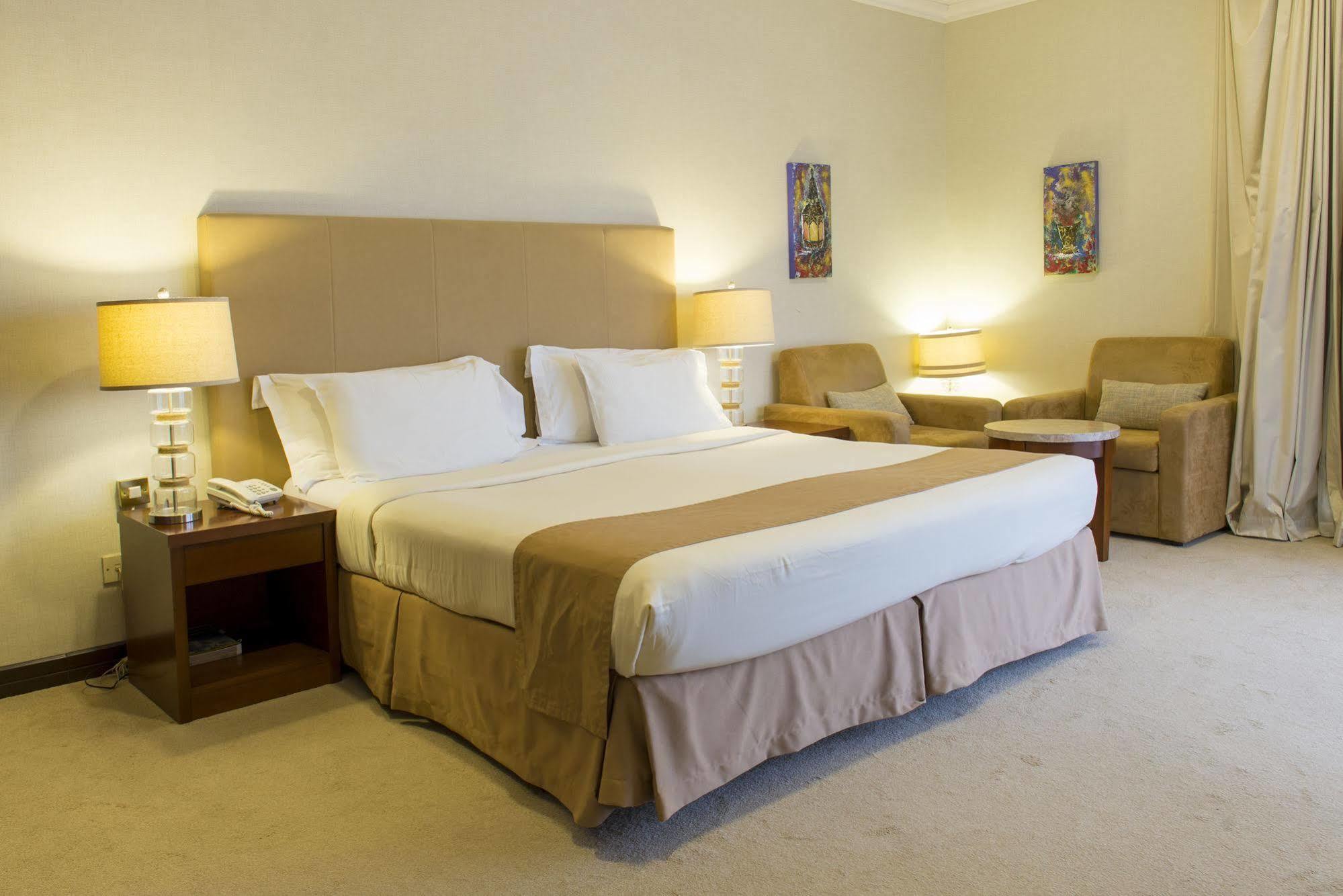 Al Qurum Resort Muscat Luaran gambar